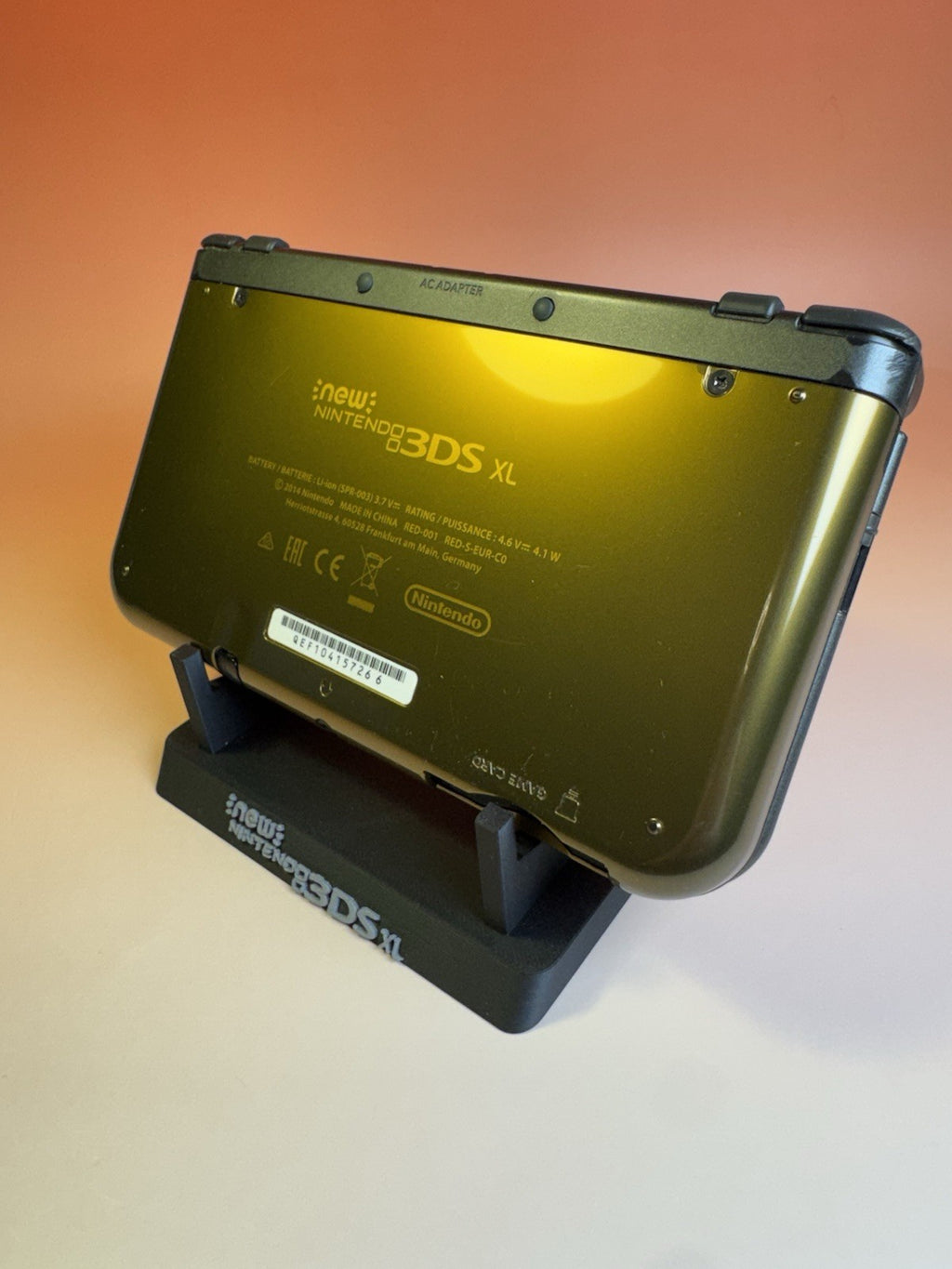 Nintendo New 3DS XL | Hyrule Edition | Top IPS | Refurbished | Zustand A | OVP
