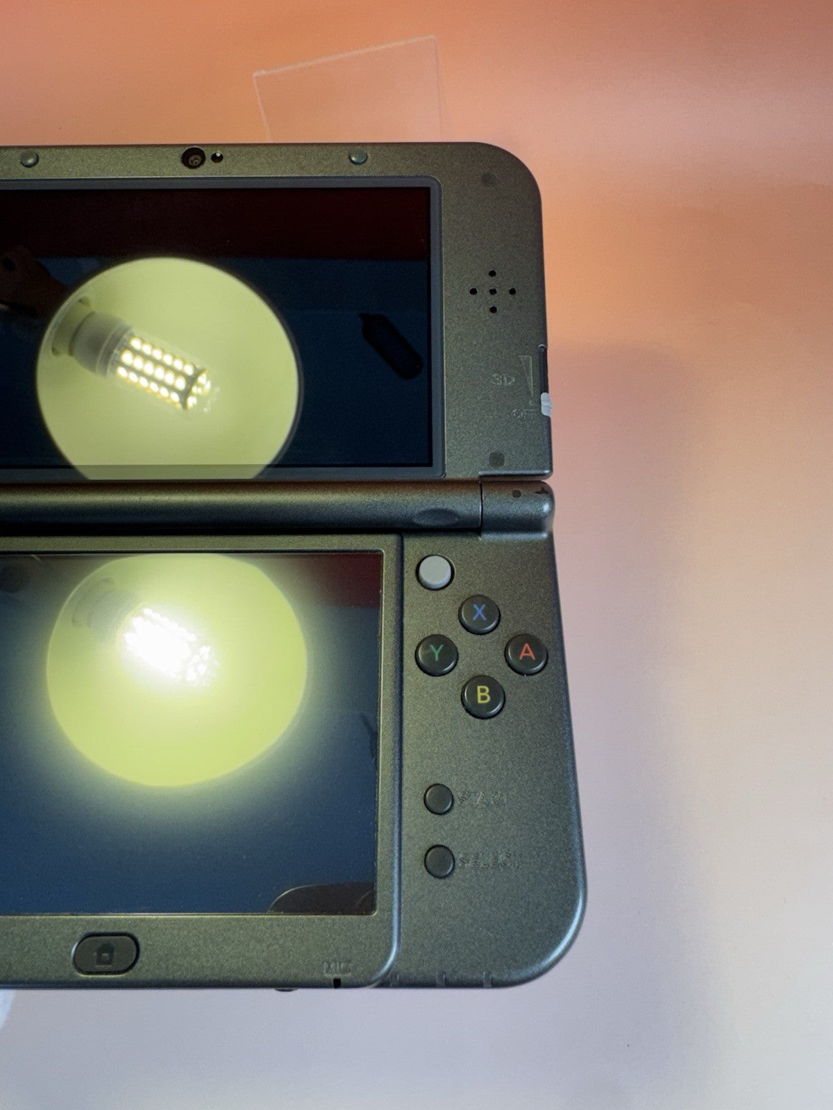 New Nintendo 3DS XL | Schwarz |Top IPS | Zustand B