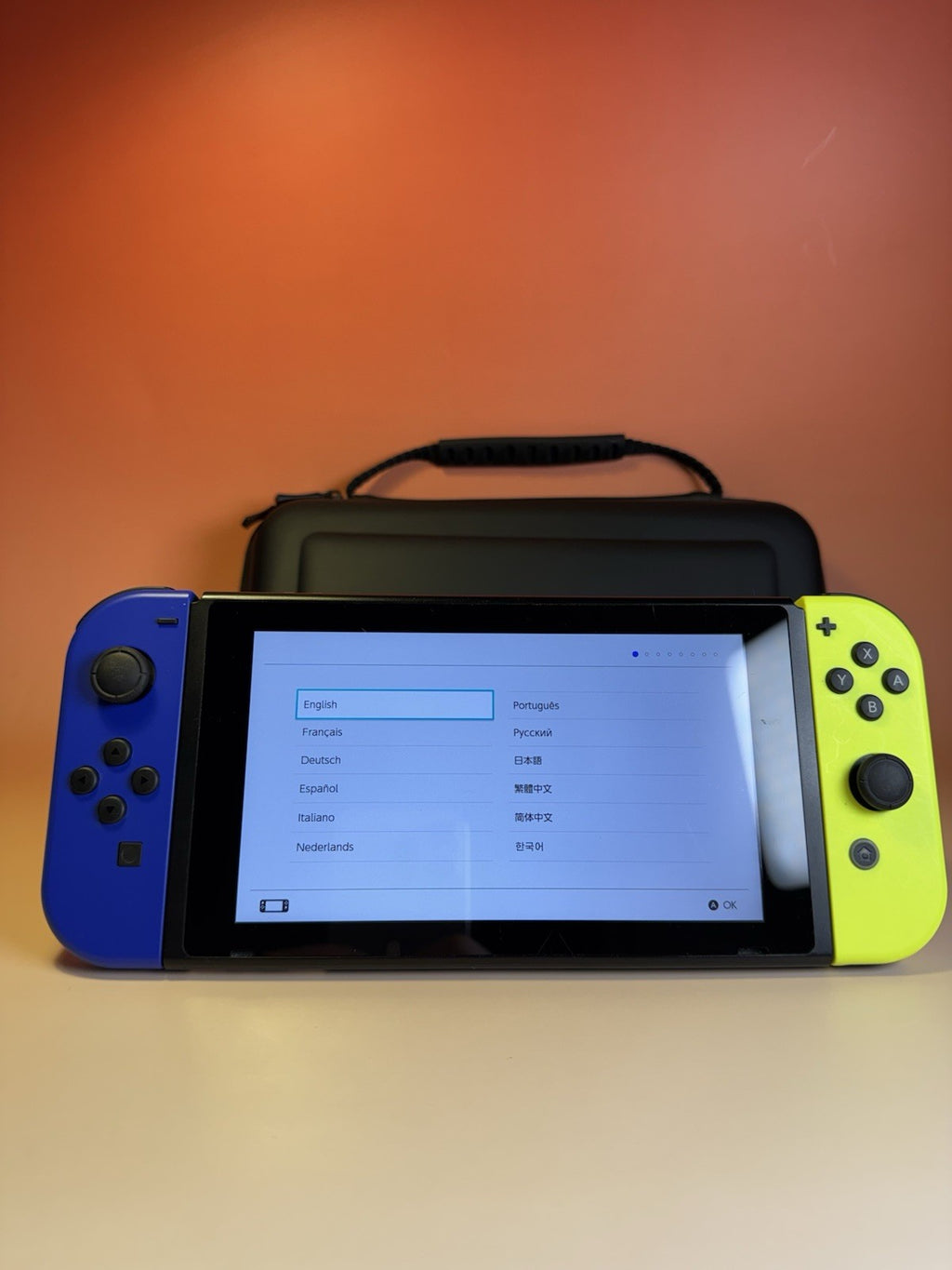 Nintendo Switch | Blau / Neon Gelb Joy-Con | Zustand A