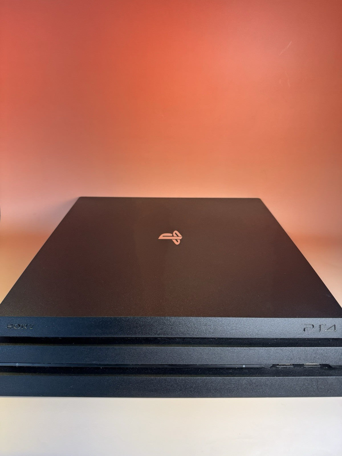 PlayStation 4 Pro | PS4 Pro 1TB | Schwarz | Champions League Controller |