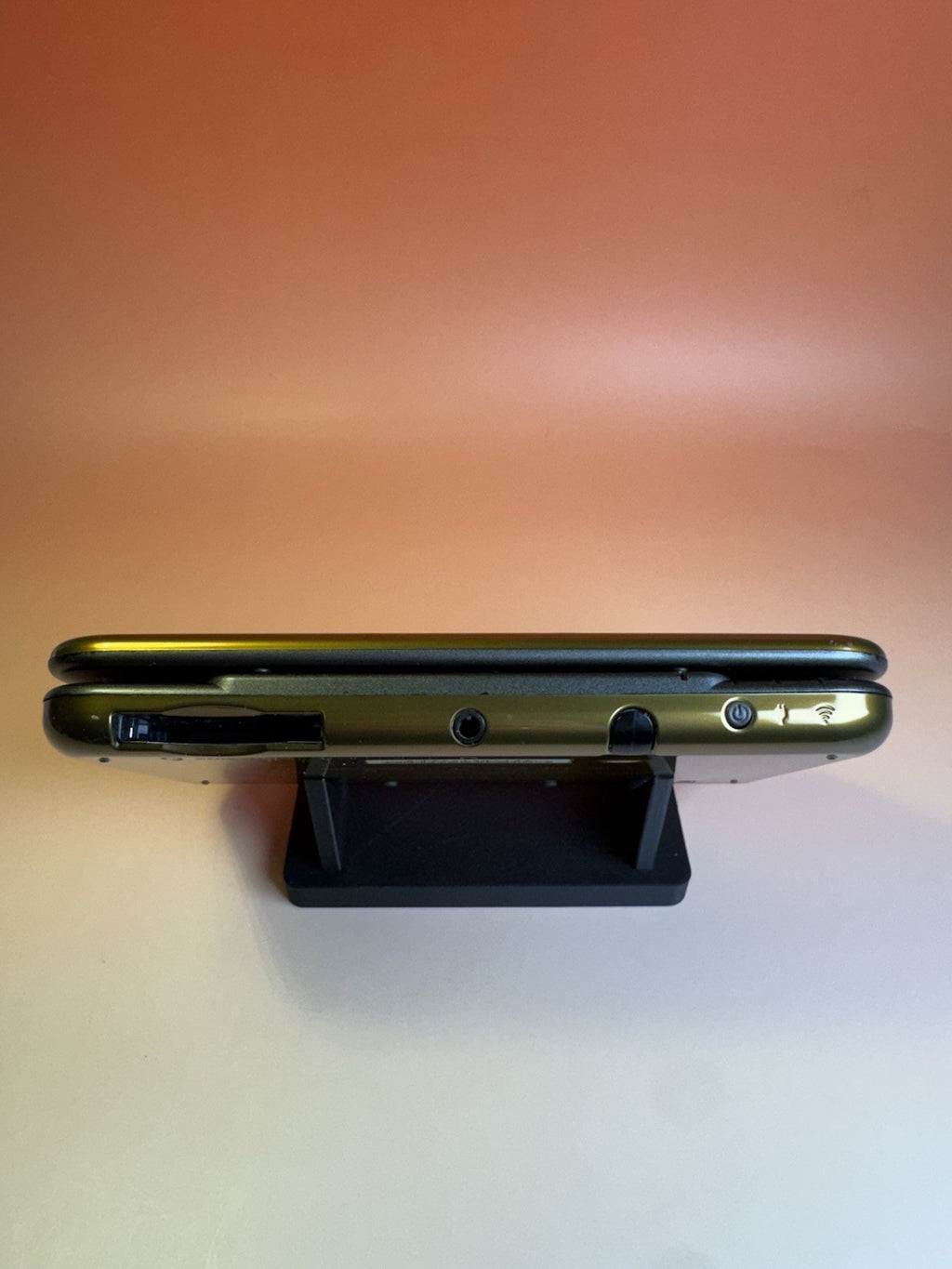 Nintendo New 3DS XL | Hyrule Edition | Top IPS | Refurbished | Zustand A | OVP