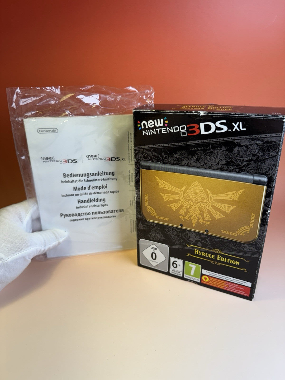 Nintendo New 3DS XL | Hyrule Edition | Top IPS | Refurbished | Zustand A | OVP
