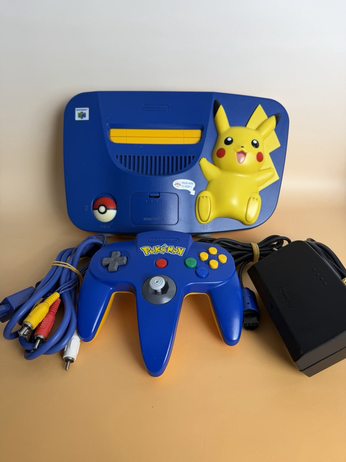 Nintendo 64 Pokémon Pikachu Edition | Zustand A+