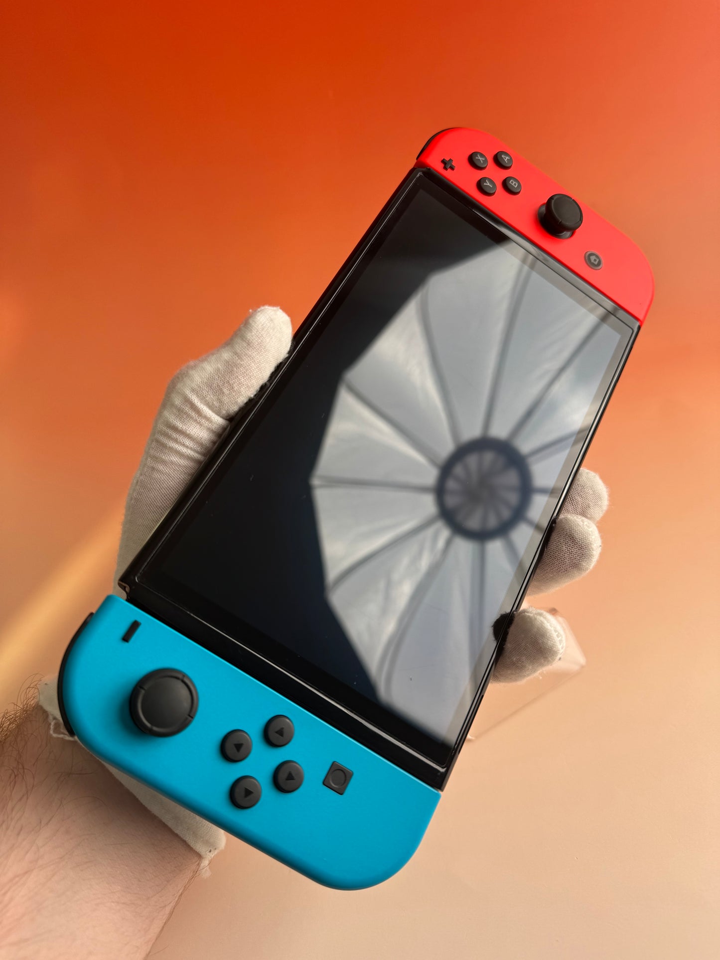 Nintendo Switch OLED | Rot / Blau | CiB OVP | Zustand A+